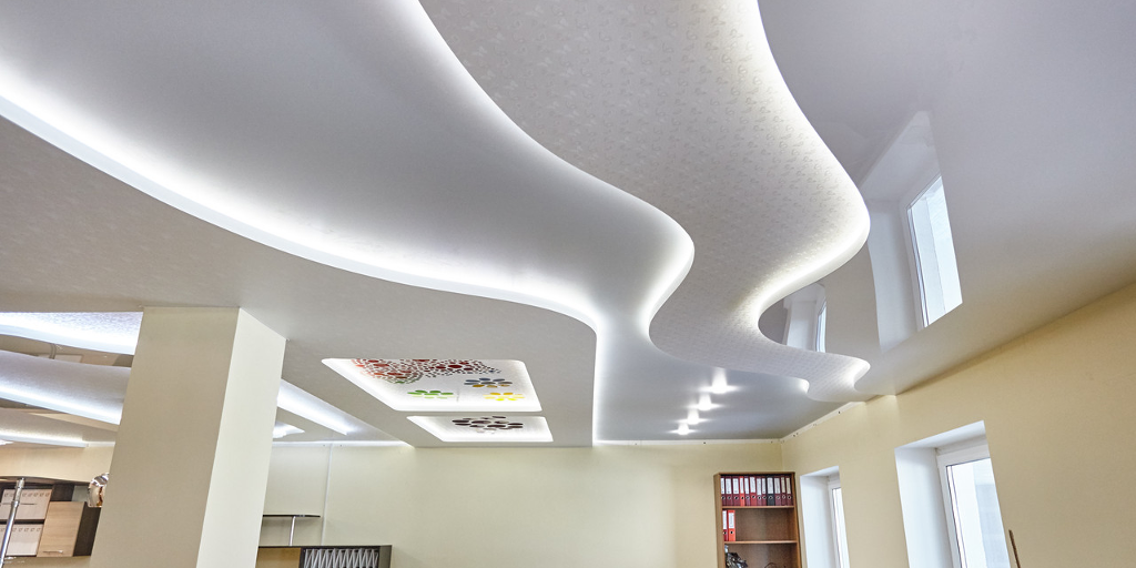 Двухуровневые натяжные потолки