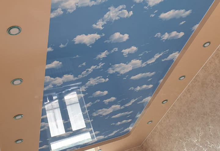 Потолок с фотопечатью с облаками, 14 кв.м