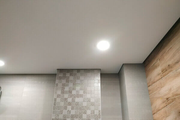 Теневой потолок с подсветкой, 12 м2